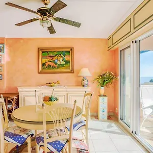 a6-3p-antibes-garoupe-vue-mer-terrasse-clim-garage.fr-provencehotel.com/